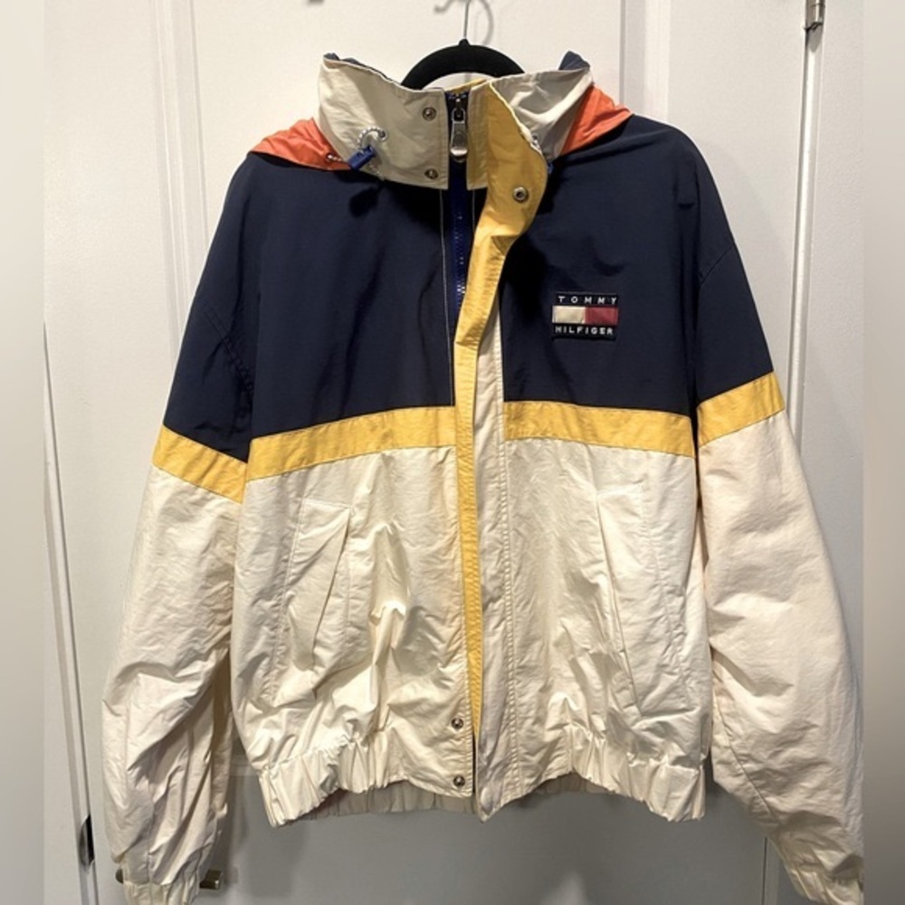 Vintage Unisex Tommy Hilfiger Windbreaker/Ski Jacket Great Condition Size Large